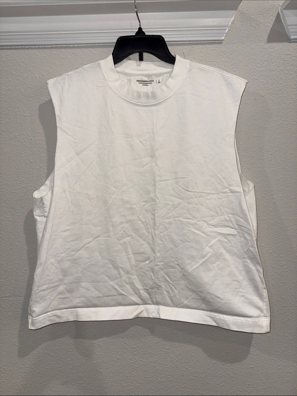 Abercrombie & Fitch White Men's Muscle Tee